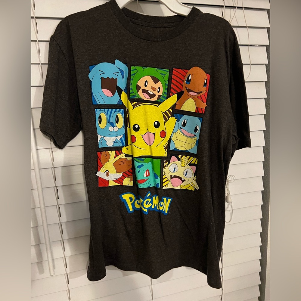 Gray Pokémon t-shirt